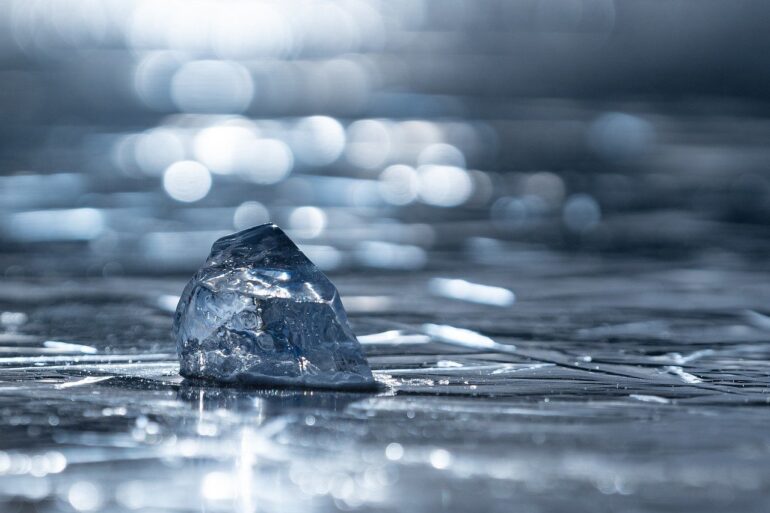 ice block, winter, frozen-7665945.jpg