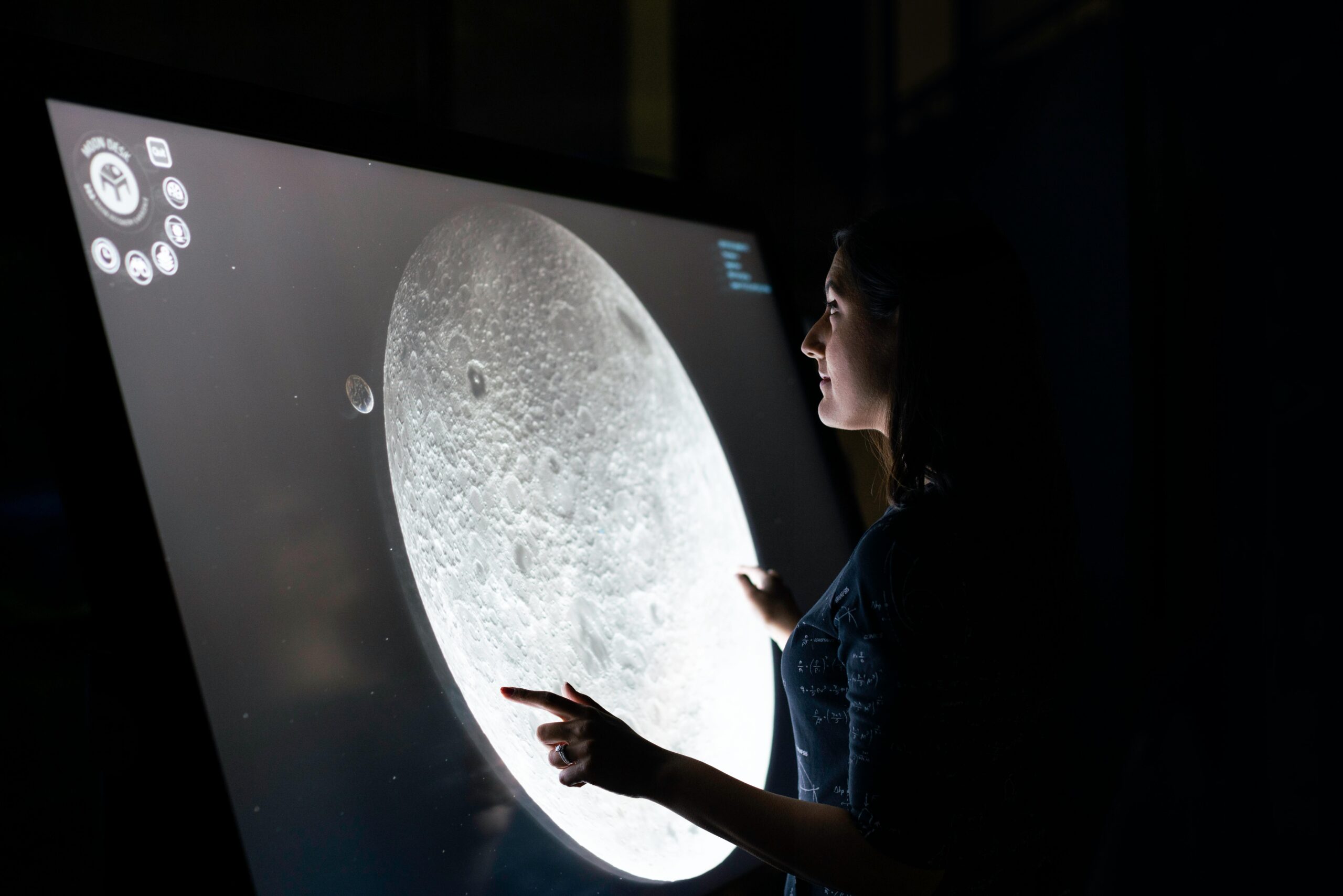 Revelaciones desde la Luna: un viaje c&oacute;smico